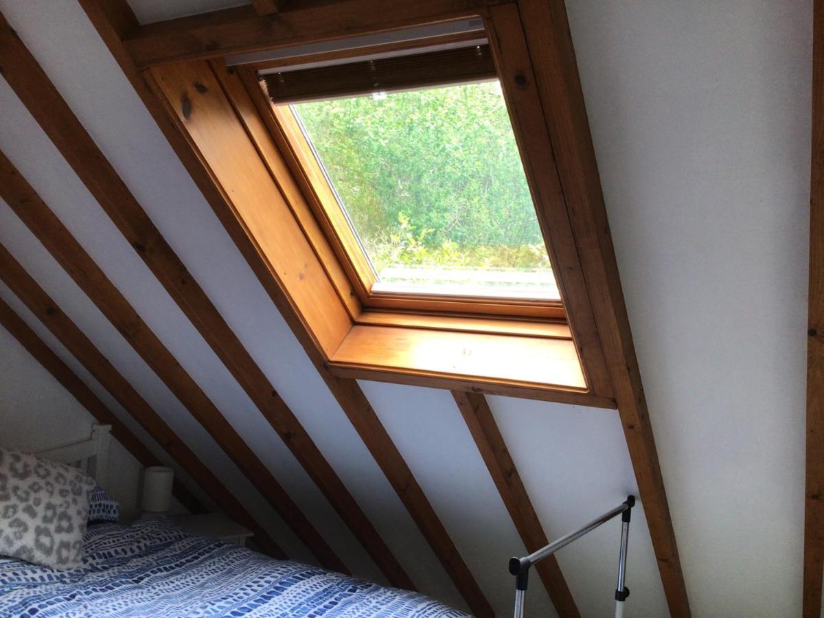 Cozy Camborne Studio Retreat With Two Single Beds 외부 사진